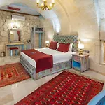 Cave - The Special Class Hotel *