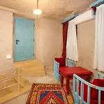 Szálloda Cave - The Special Class