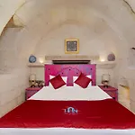 Cave - The Special Class Hotel Göreme