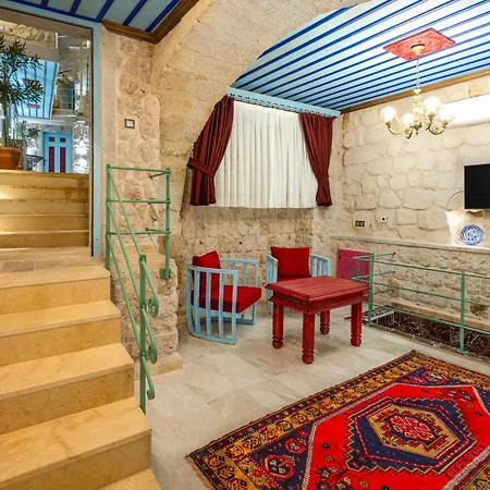 Cave - The Special Class Ξενοδοχείο Γκόρεμε