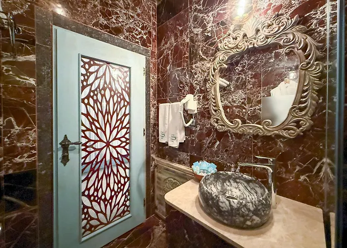 Cave - The Special Class * Göreme