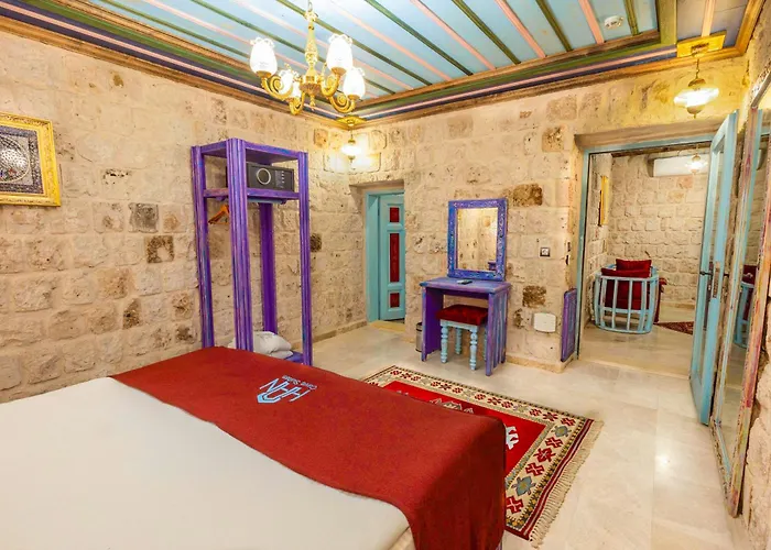 Cave - The Special Class 호텔