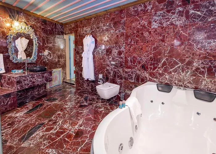 Cave - The Special Class 호텔