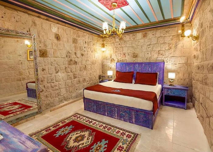 Cave - The Special Class Отель *