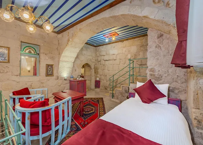 Cave - The Special Class Отель Гореме